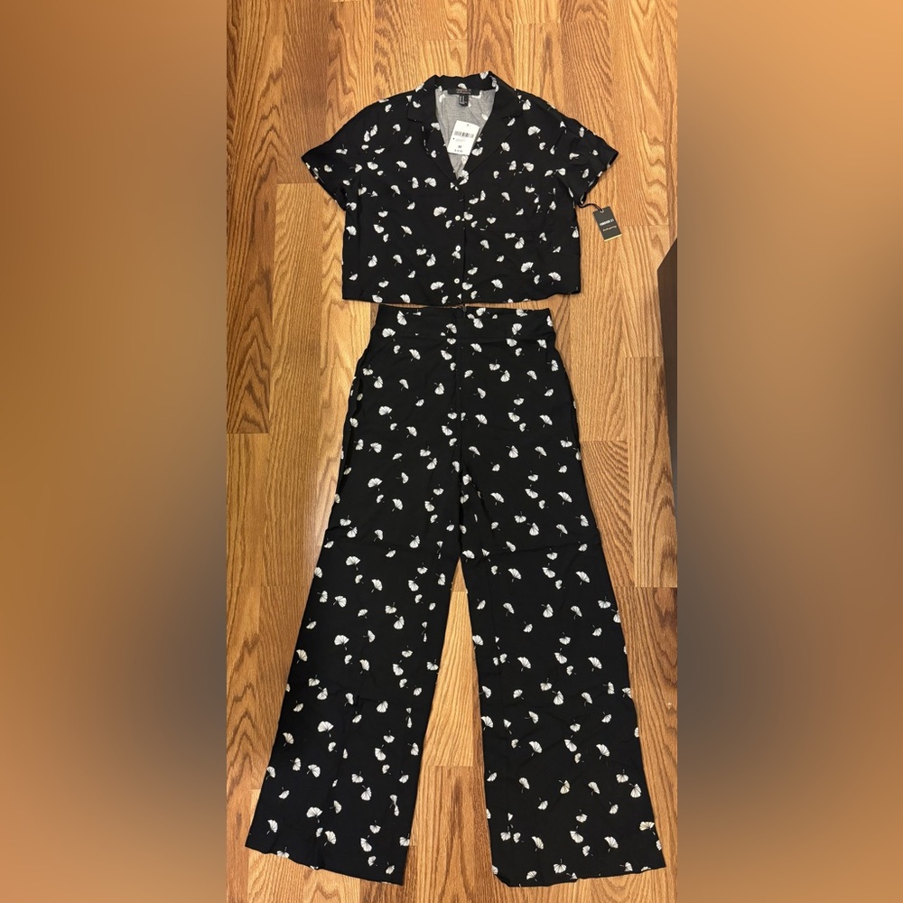Forever 21 Black and White Floral Wide Leg Set